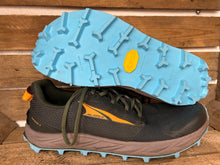 Load image into Gallery viewer, altra trainer resoled with vibram peak district sole for trail running 
