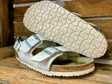 Load image into Gallery viewer, Birkenstock Replacement Sole - The Key Cobbler
