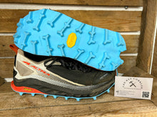 Load image into Gallery viewer, altra running shoes resoled with the vibram peak district
